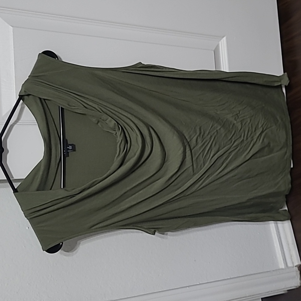 Torrid cowl neck sleeveless top